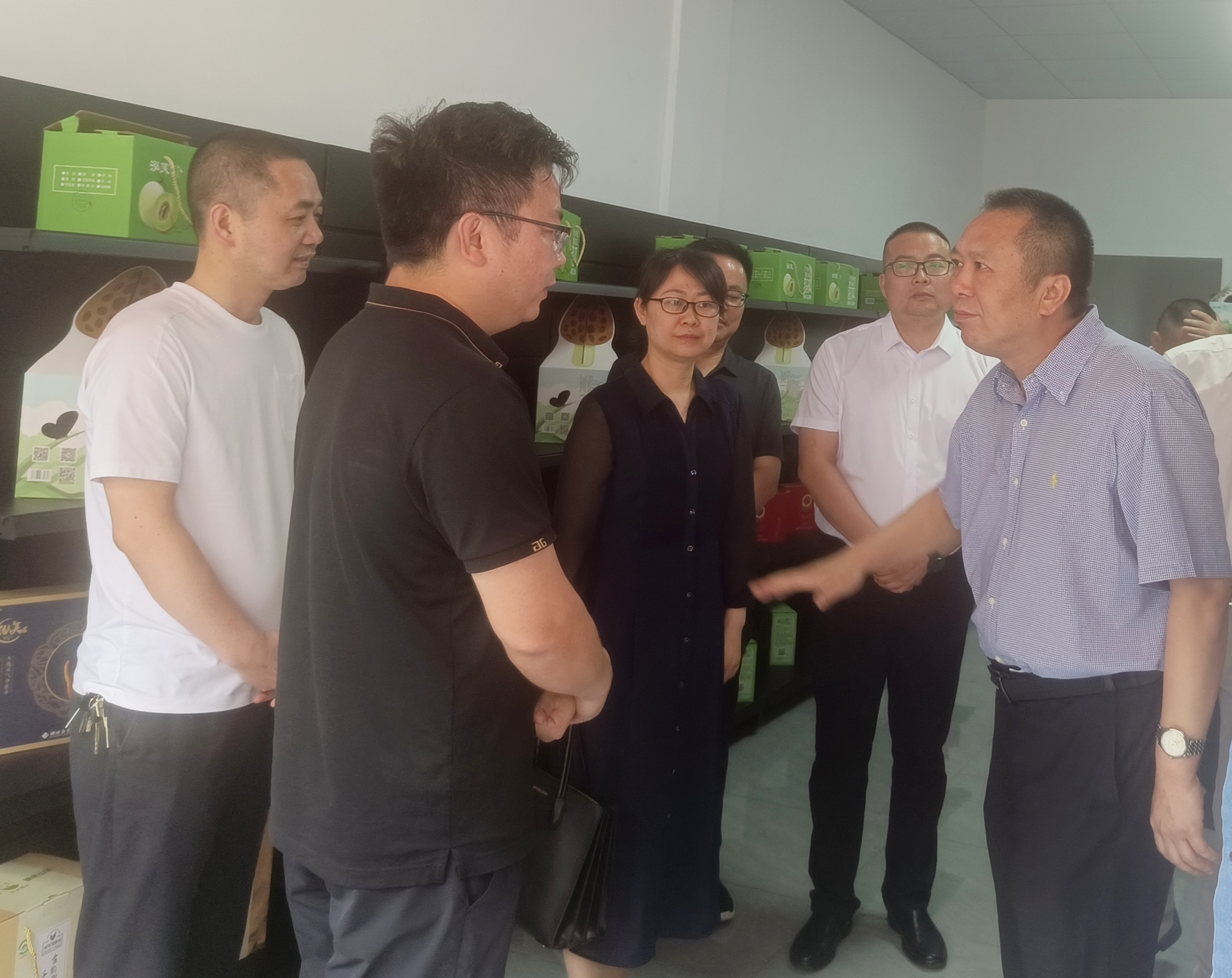 湖南金芙農(nóng)業(yè)科技有限公司,湖南蛹蟲草,湖南羊肚菌,蛹蟲草,羊肚菌,龍新,蟲草酒哪里好,衡陽食用菌,衡陽羊肚菌,衡陽蛹蟲草